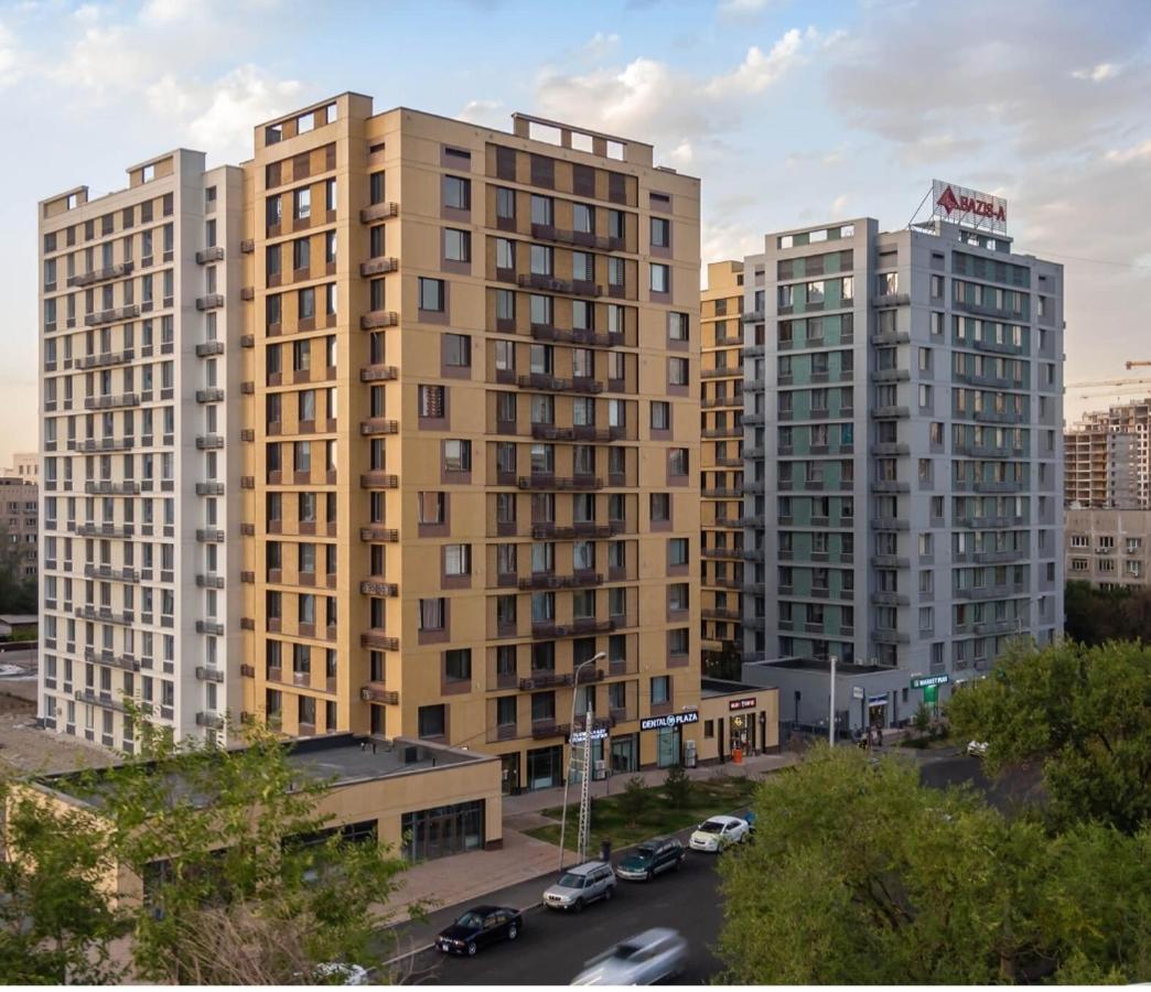 Жк-Jazz Квартал 3-Х Комнатная Бизнес Класс Almaty Exterior photo
